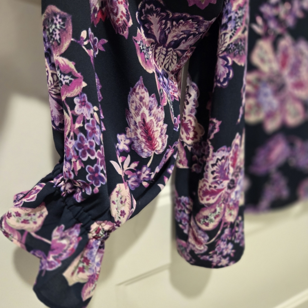Loft Floral Ruffle Blouse - Picture 3 of 5